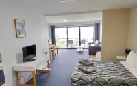Beach House Mollymook Hotels in Mollymook Beach