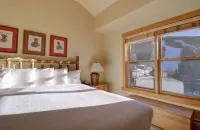 Spacious Copper Springs Condo Surrounded by Beautiful Views - CS431 by Redawning