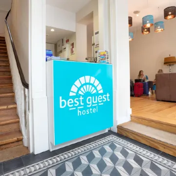 Best Guest Porto Hostel Отели рядом с достопримечательностью «Параньос»