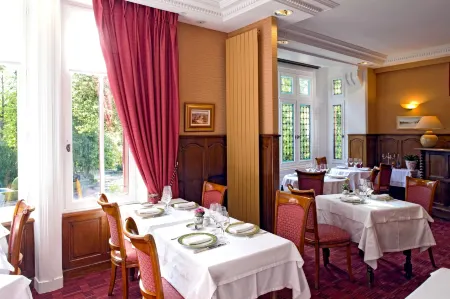 La Villa Bois Joli Hotel Restaurant