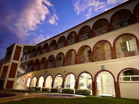 Hotel El Romano Ixtapan de la SAL
