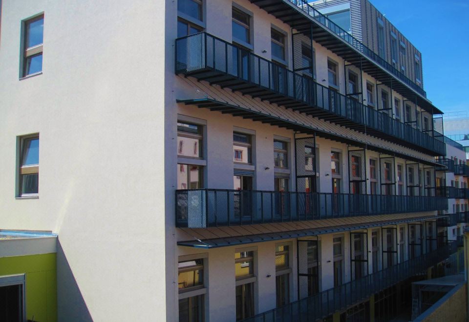 Ridge Apartment Hotel Over view