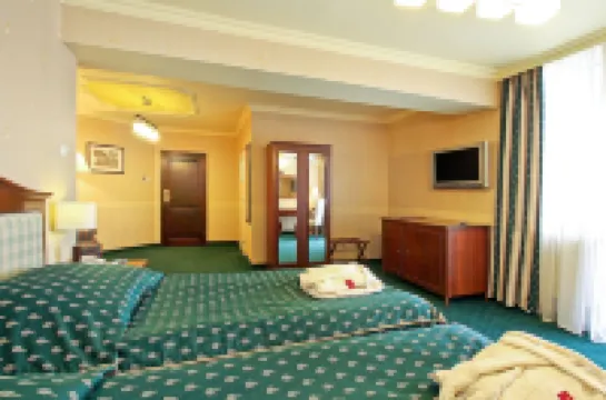 Hotel Senator Konferencje & Spa Hotel di 