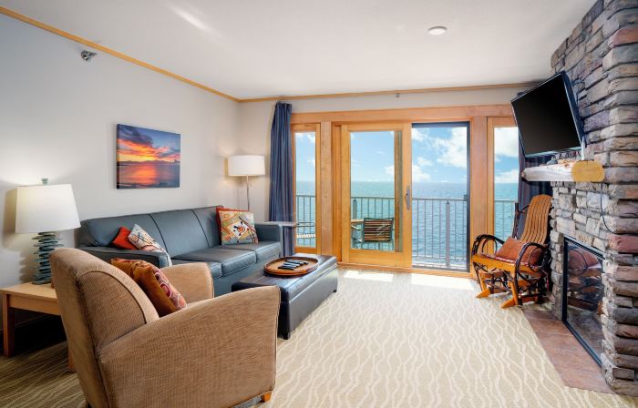 East Bay Suites