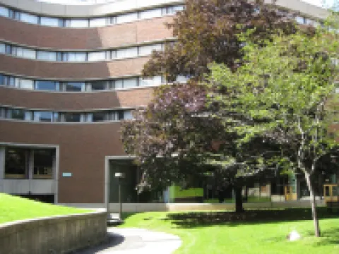 University of Toronto - New College Residence - Wilson Hall Residence Hotel di 