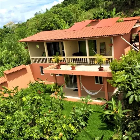 Hostal Tena Ñaui