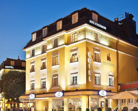 Hotel Schlosskrone Hoteles en Füssen