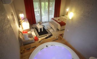 Kirkpinar Otantik Otel