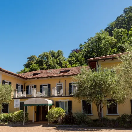 Residence l'Ulivo - Apartments in the City Center, with Fitness, Squash & Private Parking