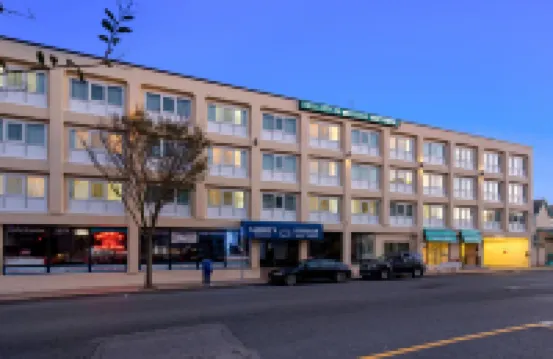 Brighton Suites Hotel Hotel di 