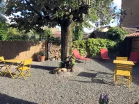 Logis Hotel l'Occitan 2 étoiles Hotel in zona stade Brens