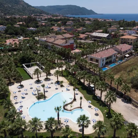 Prince Franklyn Hotel