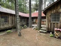 Mackinney Camp - Limit 8 Cottage Hotels in Standish