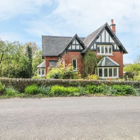 Gun End Cottage Отели в г. Макклсфилд