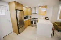 Stunning and Cozy loft apartment in kingston .