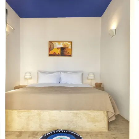 Psathi Blue Beta