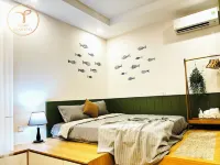 Armin Homestay Ecopark Hotels near LC Home