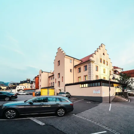 Central City Hotel