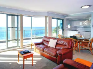 Sails Apartments