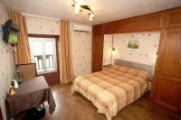 Logis Hotel - Auberge de l'Hélix Hotels in Sens