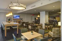 Hampton Inn & Suites New Orleans Downtown (French Quarter Area) - Morgenmad