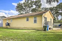 Home w/ Yard: 1 Mi to Indian Rocks Beach & Golf