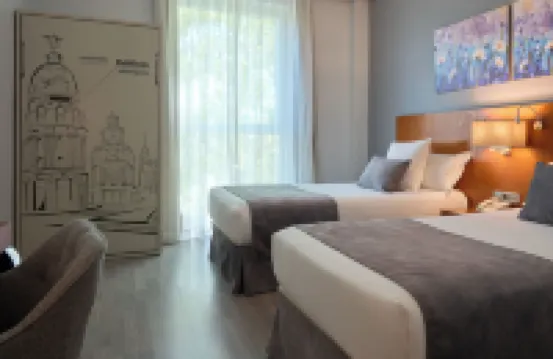 Hotel Puerta de Toledo Hotels in der Nähe von U-Bahnhof Usera