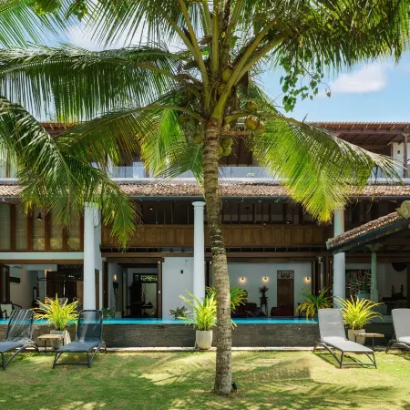 Royal Indigo Villa Отели рядом с достопримечательностью «Пляж Koggala»
