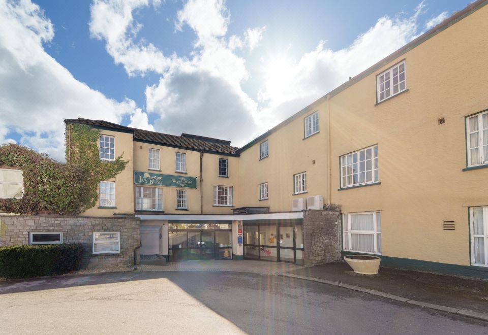 hotel overview picture