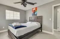 Cocoa Home w/ Large Yard: 3 Mi to Indian River! - Wifi