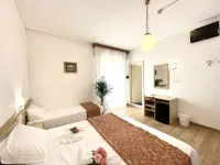 Hotel Trovatore
