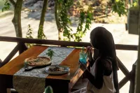 The Hawk's Nest Resort - breakfast