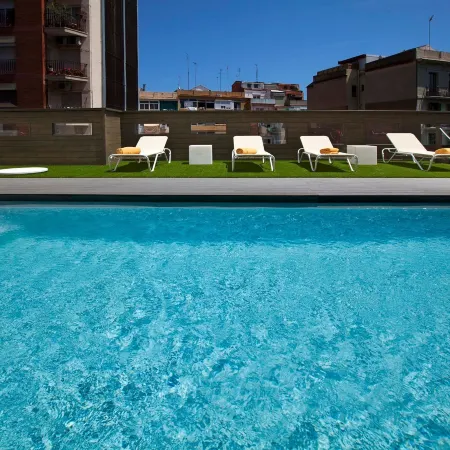 Hotel Concordia Barcelona Отели рядом с достопримечательностью «Фонд Джоан Миро»