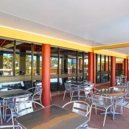 Reef Resort By Coastal Letting
