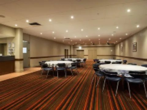 Nightcap at Gateway Hotel Hotels in Geelong