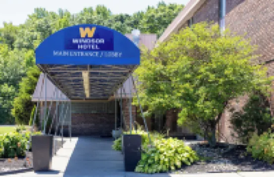 โรงแรมวินด์เซอร์ โรงแรมใน