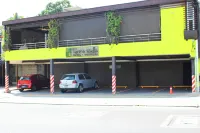 Terra Bella Hotel Boutique - parkir