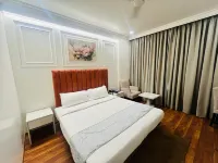 Hotel Airport Centre Point