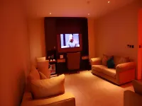 Monty Suites Calabar - parking