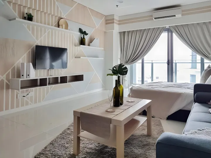 Summer Suites Residences by Subhome