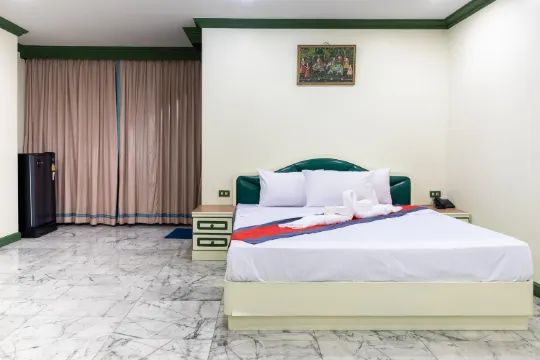 ห้องดีลักซ์สวีทพร้อมระเบียง