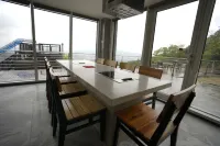 Bluehill Pension Hotel di Yangpyeong-gun