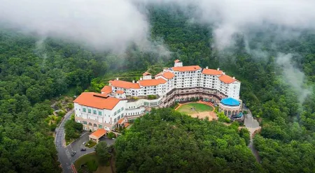 Stx Resort Отели рядом с достопримечательностью «Ssangyong Valley»