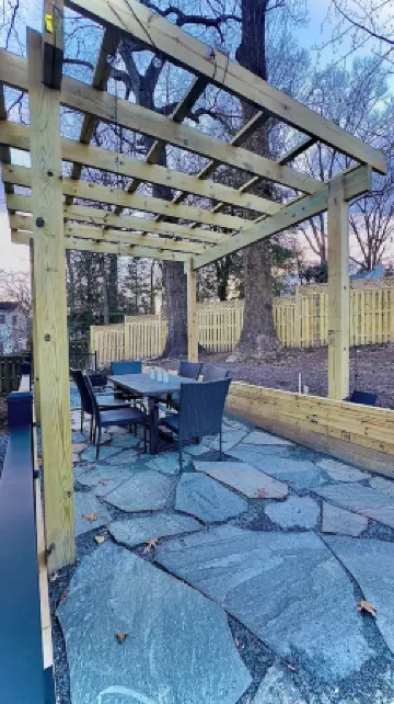 DC Metro: Cozy 4BR Cottage on a Hill - Pets allowed