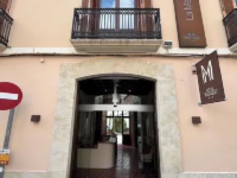 Hotel La Marsellesa Hoteles en Pego