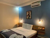 King Size Bed Cozy Studio Full Kitchen Near Beach - 204