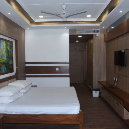 THE INDO HOKKE HOTEL