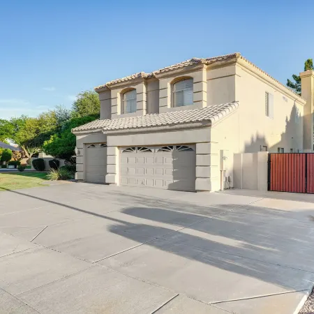 Free Heated Pool! Chandler Home w/ Fire Pit