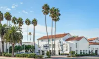 Casablanca Inn