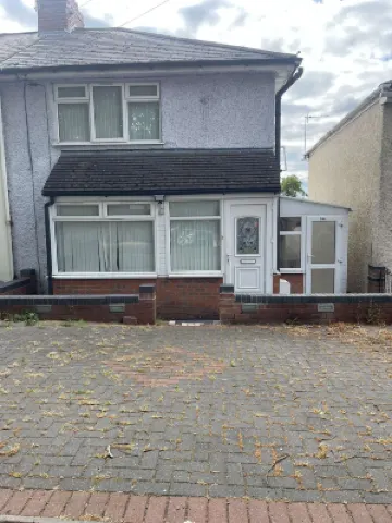 Cleeve Road House